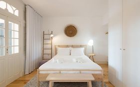 Lovelystay - Martires Boutique Flat