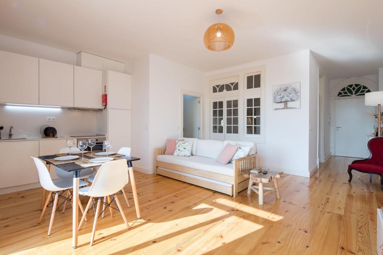 Lovelystay - Martires Boutique Flat Porto Exterior photo